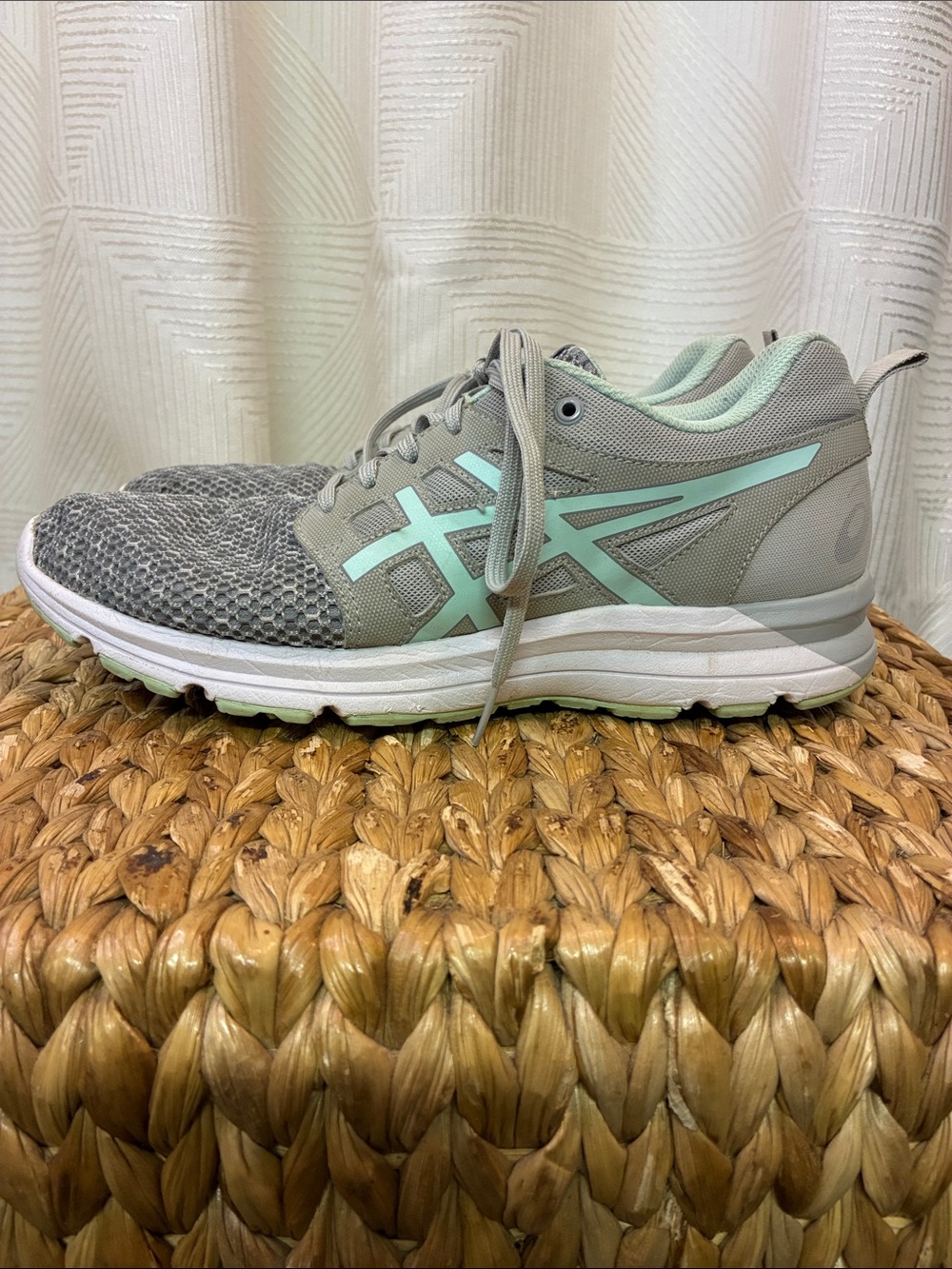 ASICS Gray and Mint Women's Athletic Running Shoe